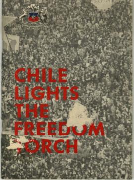 Librillo gráfico-documental conmemorativo del 11 de septiembre, titulado Chile lights the freedom...