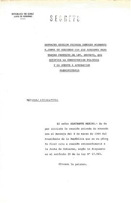 [Informa sobre modificación a la Constitución Política y su sometimiento a aprobación plebiscitaria]