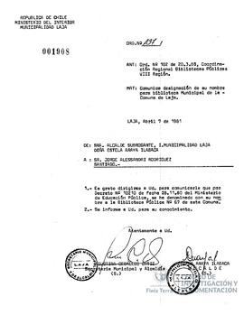 Carta firmada de Estela Araya a Jorge Alessandri Rodríguez en la que indica que la biblioteca púb...