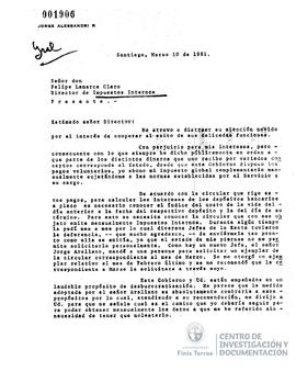 Carta firmada de Jorge Alessandri Rodríguez a Felipe Lamarca Claro en la que hace observaciones r...