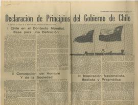 Páginas de El Mercurio, con artículo "Declaración de principios del Gobierno de Chile",...